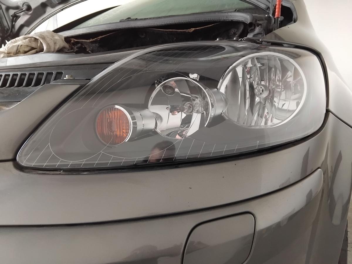 VW Golf Plus 5M Scheinwerfer links TYC Halogen mit LWR BJ2006