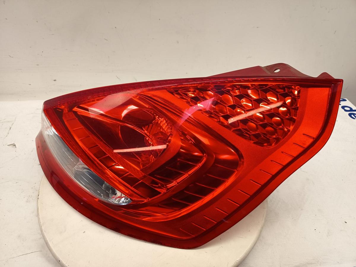 Ford Fiesta VI original R&uuml;ckleuchte rechts vor Facelift Baujahr 2010