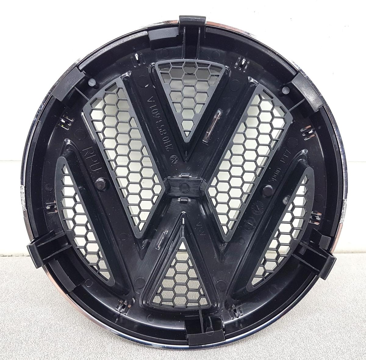 VW Amarok Emblem 2H0853601AULM Neuwertig Bj2010