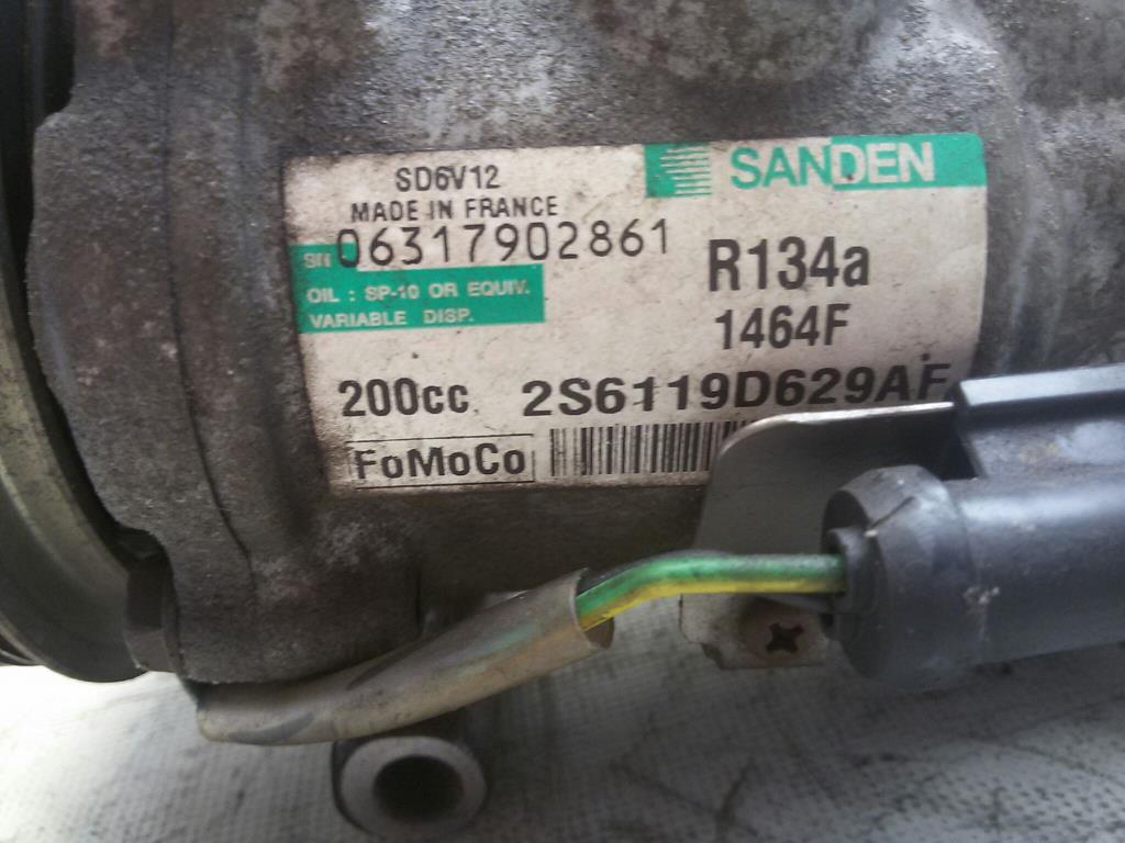 Ford Fiesta 2S6119D629AF Klimakompressor 1,4TDCI 50kw F6JB Sanden Bj2008