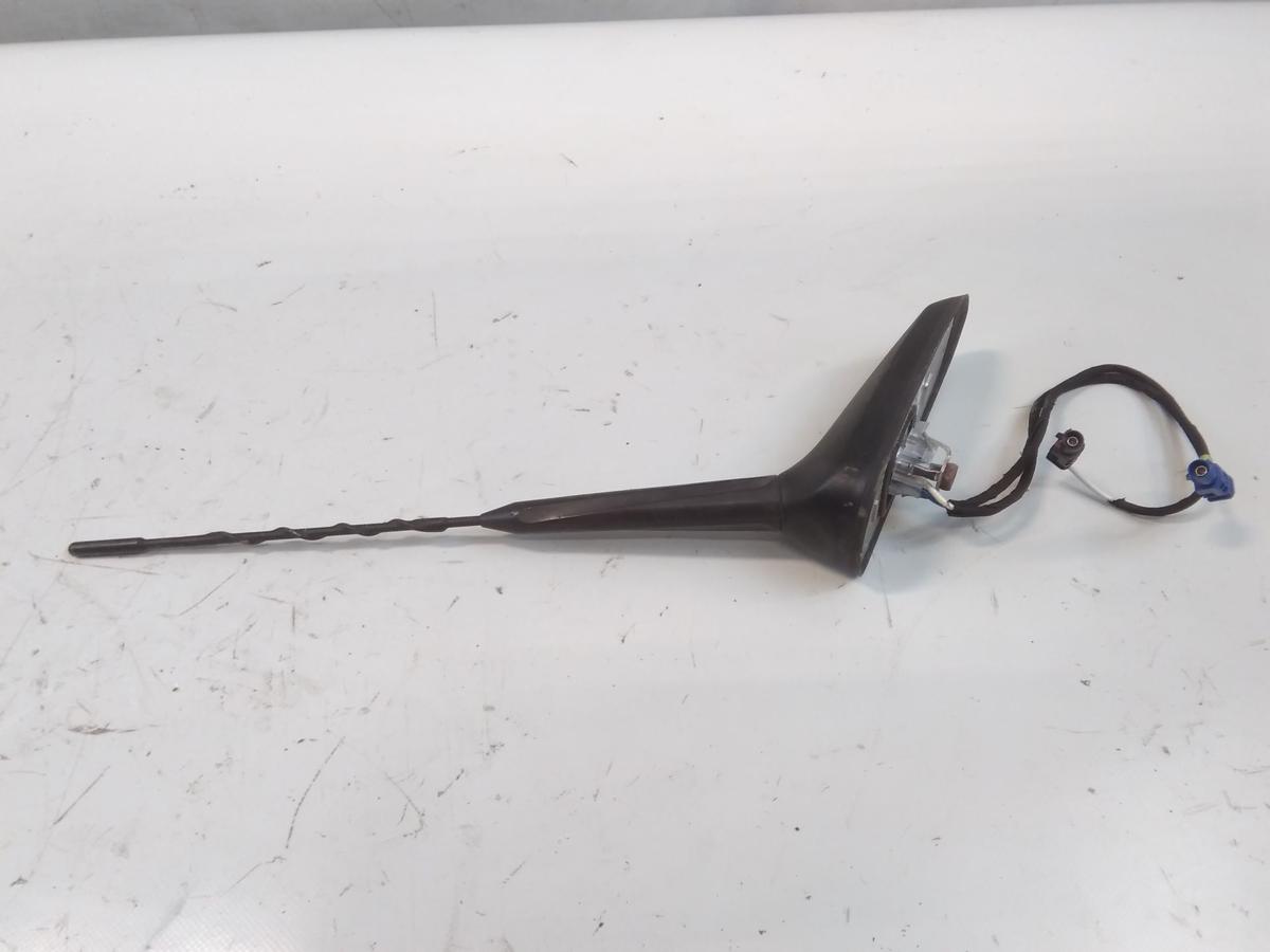 Opel Meriva B original Antennenfuss Antenne 13405693 GM BJ2010 140640