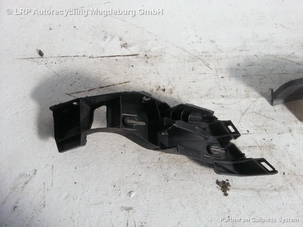 VW Golf 5 1K Bj.04 Satz Plastikhalter Stoßstange hinten Stoßstangenhalter