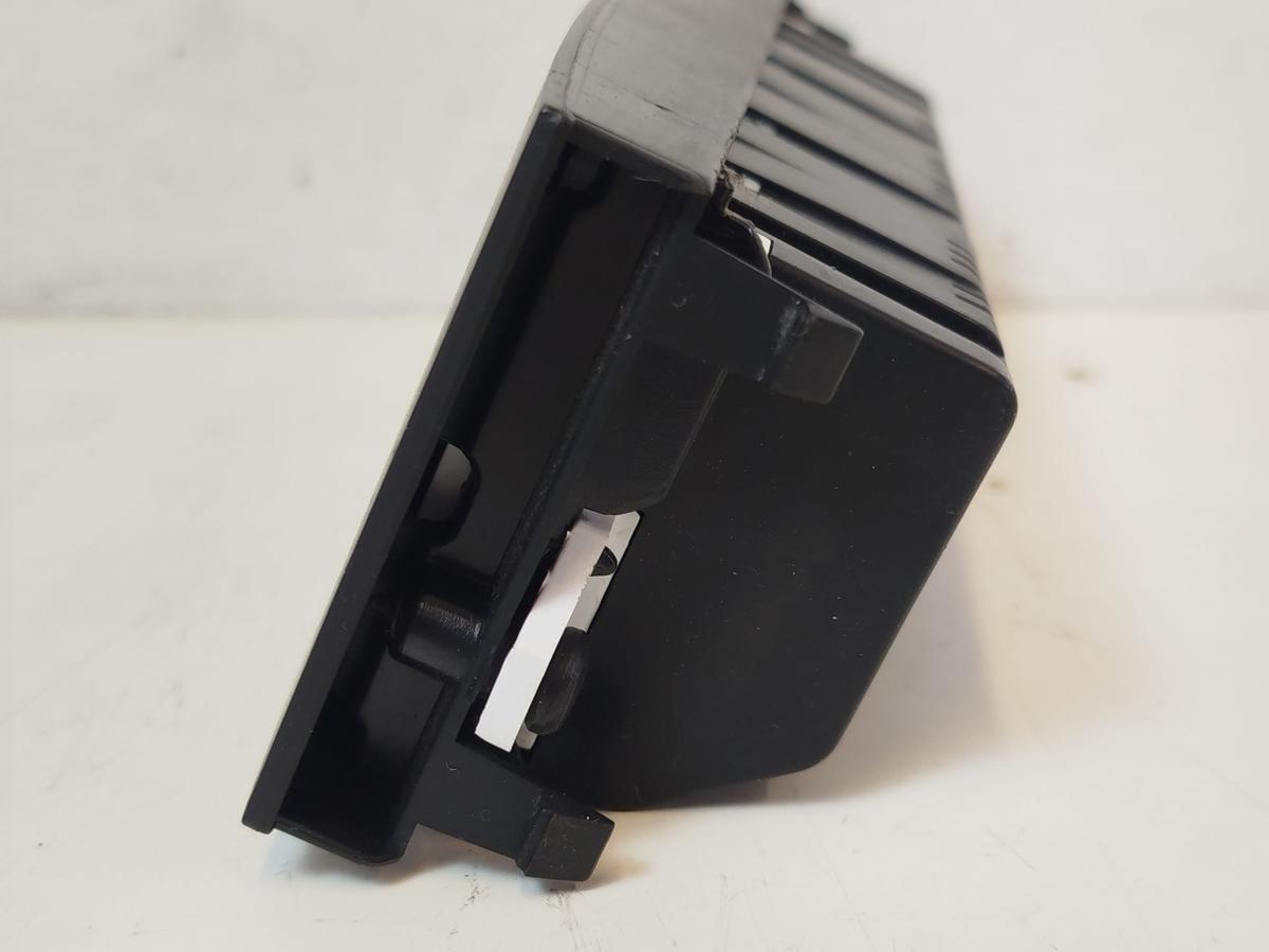 Peugeot 3008 I Typ 0U Display Anzeige Bildschirm Radio Bordcomputer OEM