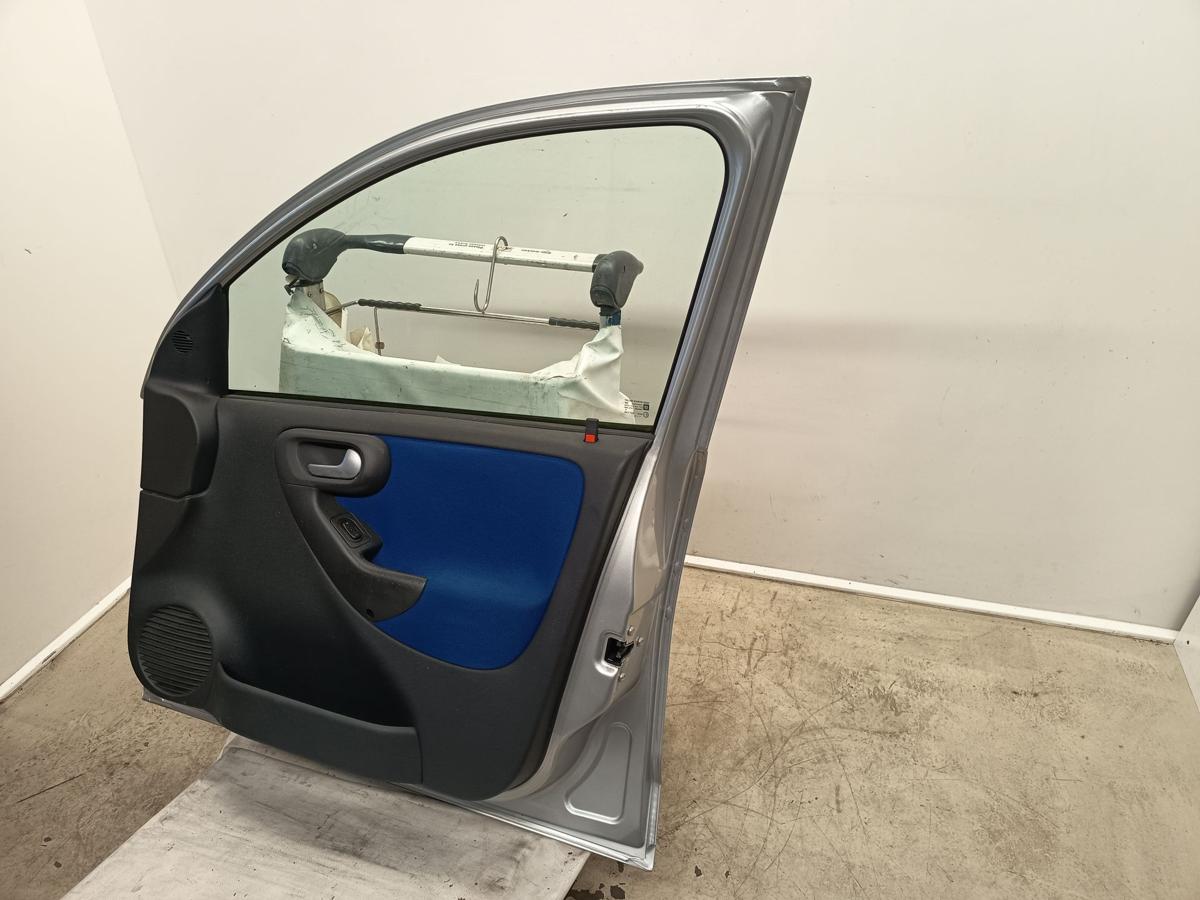 Opel Corsa C original Tür vorn rechts Beifahrer Z157 Starsilber III Bj 2006