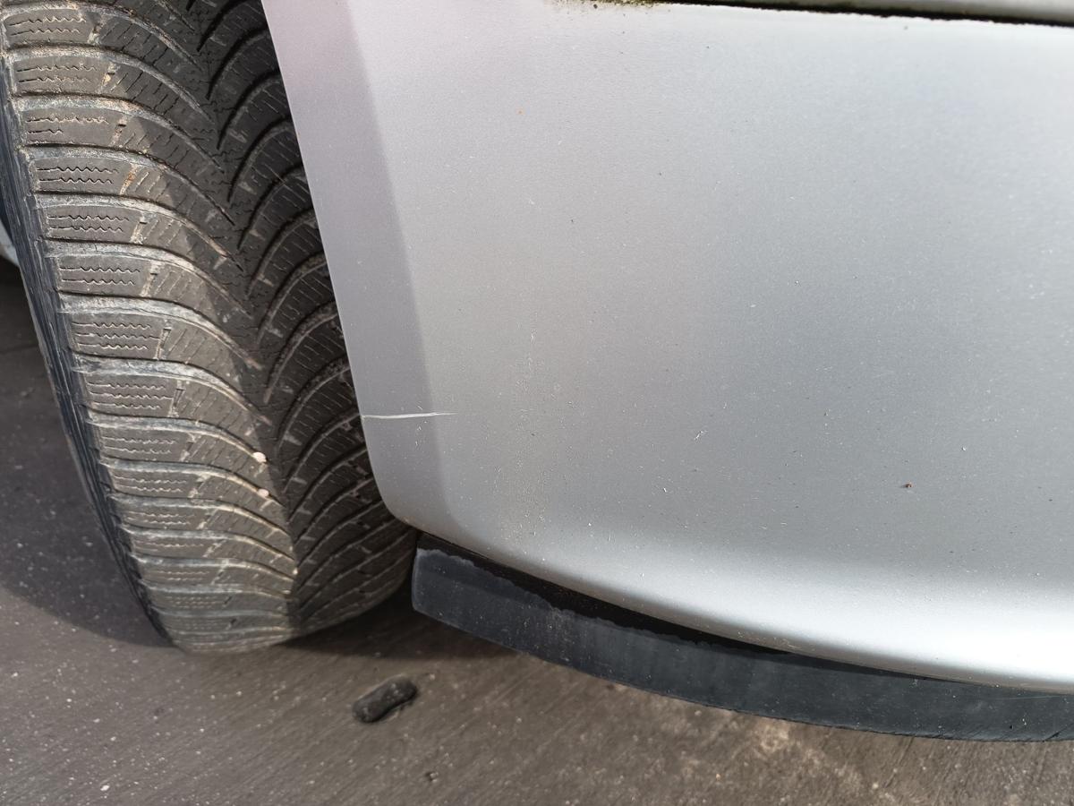Peugeot 307 SW original Sto&szlig;stange vorne EZR Aluminiumgrau Baujahr 2004
