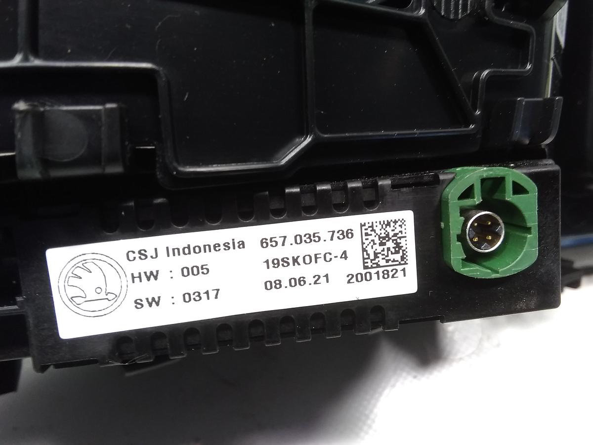 Skoda Kamiq Bj.2022 original Verkleidung Mittelkonsole mit USB Anschlüssen