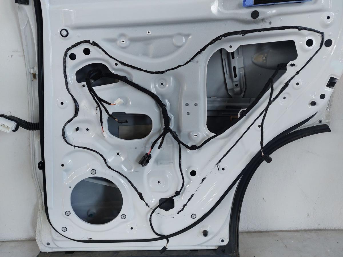 Omoda 5 EV Elektro T&uuml;r hinten rechts Fondt&uuml;r im Rohbau Originalteil weiss