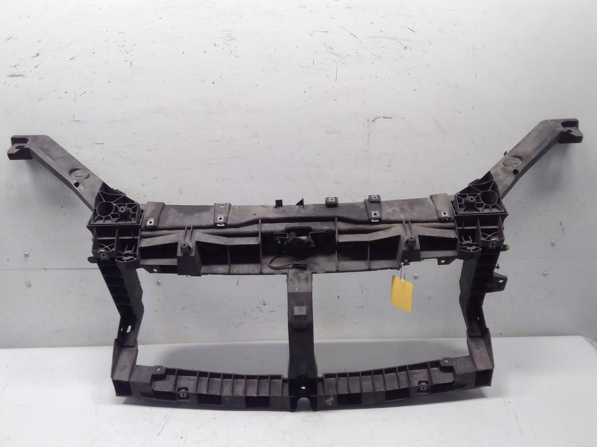 Renault Trafic 3 original Schloßträger Frontmittelteil mit Haubenschloß Bj.2021