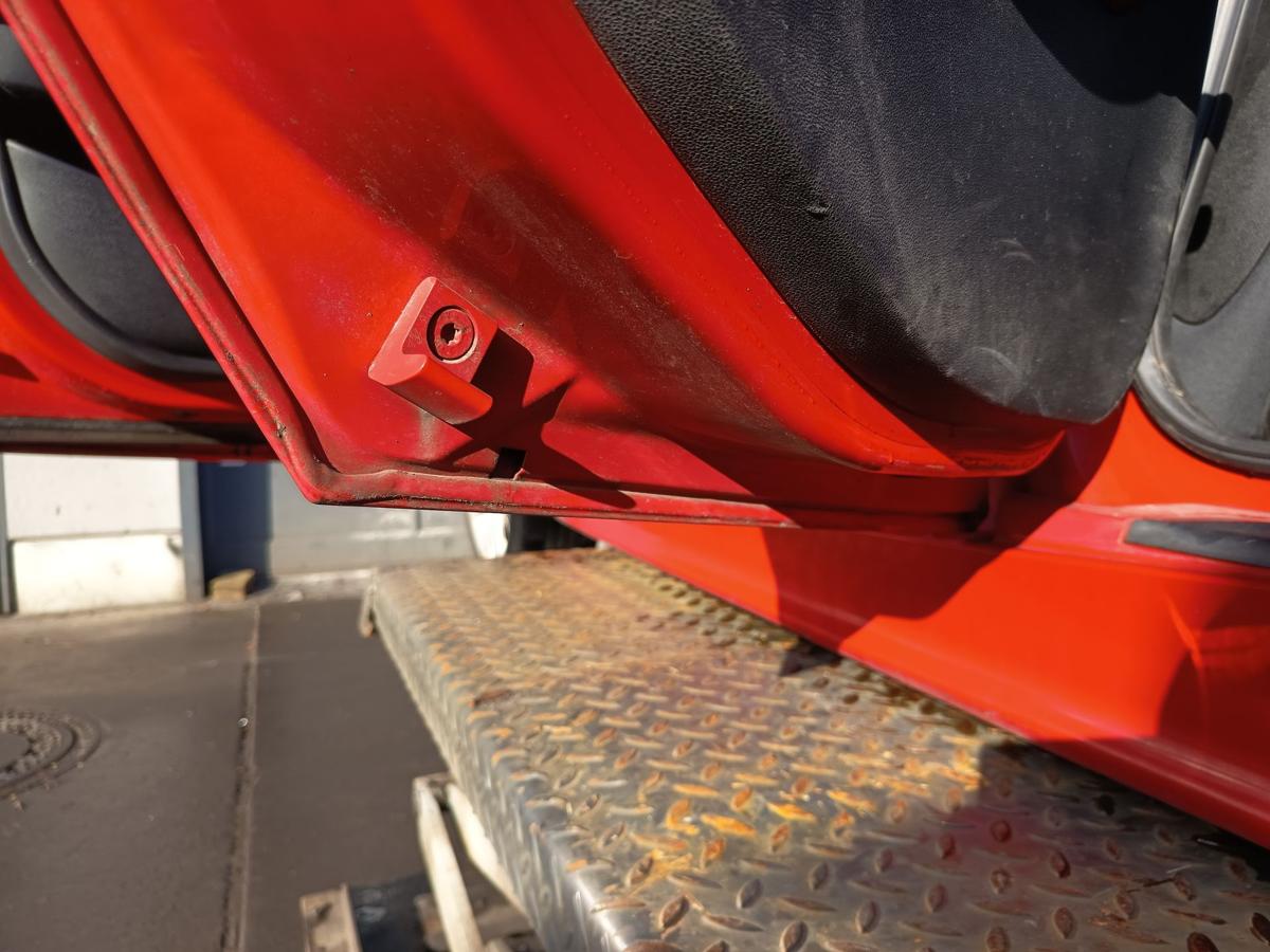 BMW E87 original T&uuml;r hinten links Fond 438 Japanrot Fahrerseite Bj 2005