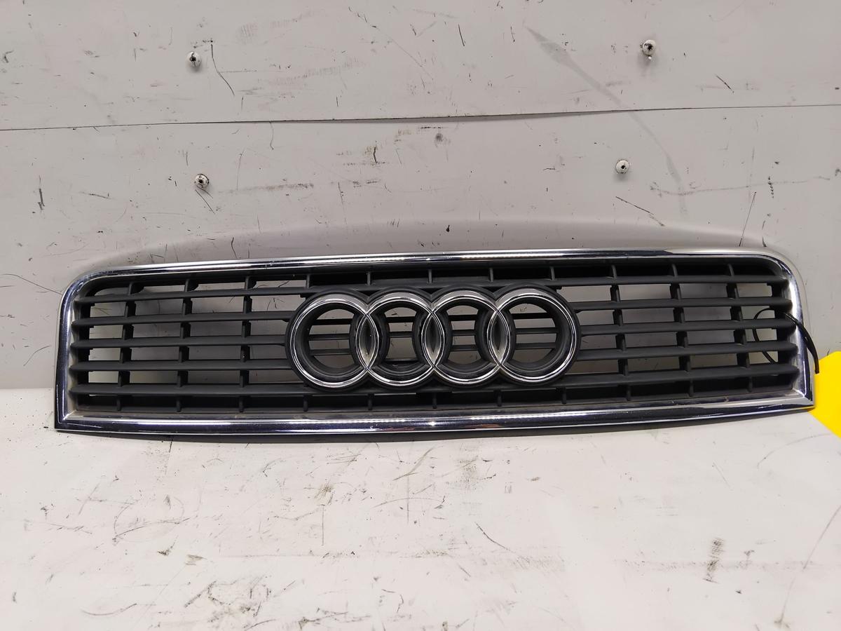 Audi A4 8E B6 original K&uuml;hlergrill 8E0853651F BJ2003