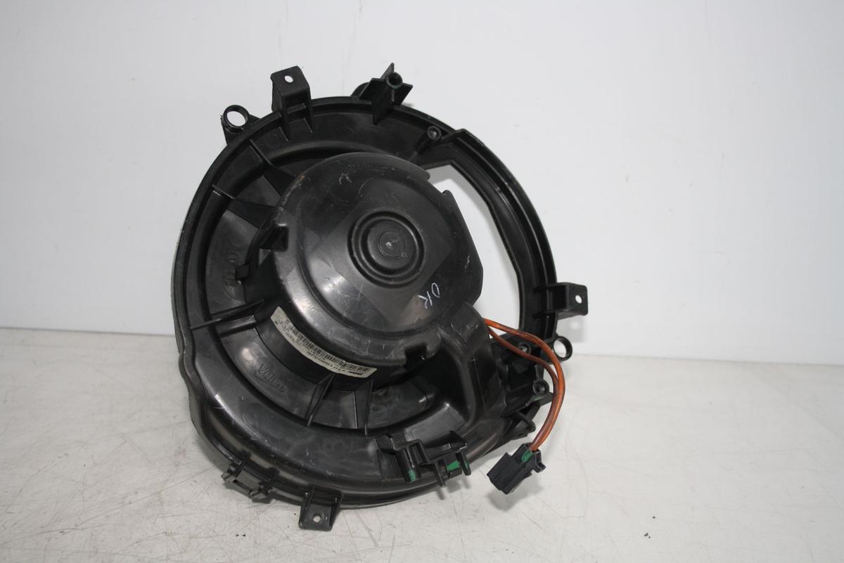 VW Golf VII orig Gebläsemotor Heizungsgebläse Klima Valeo 5Q1819021B Bj 2015