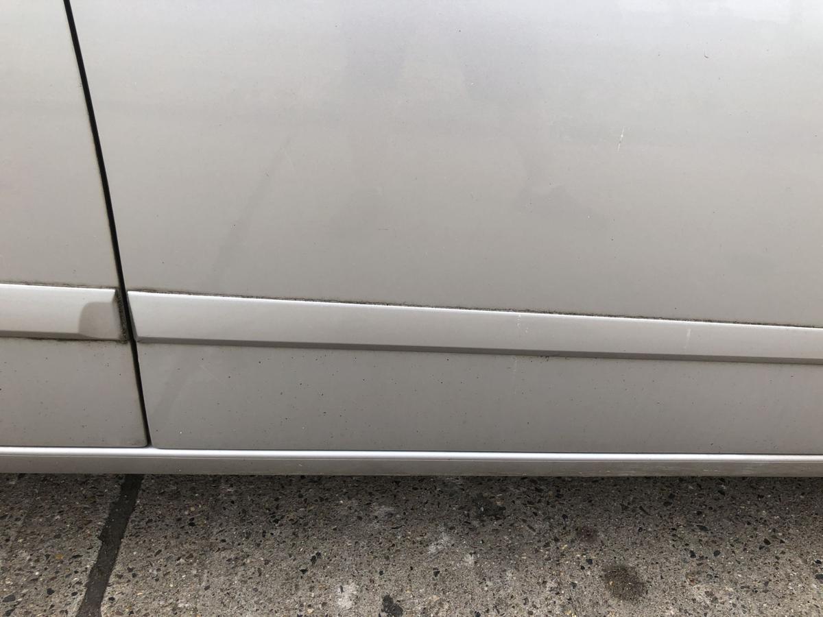 Opel Astra H Caravan T&uuml;r vorn rechts Beifahrert&uuml;r im Rohbau 2AU Starsilber