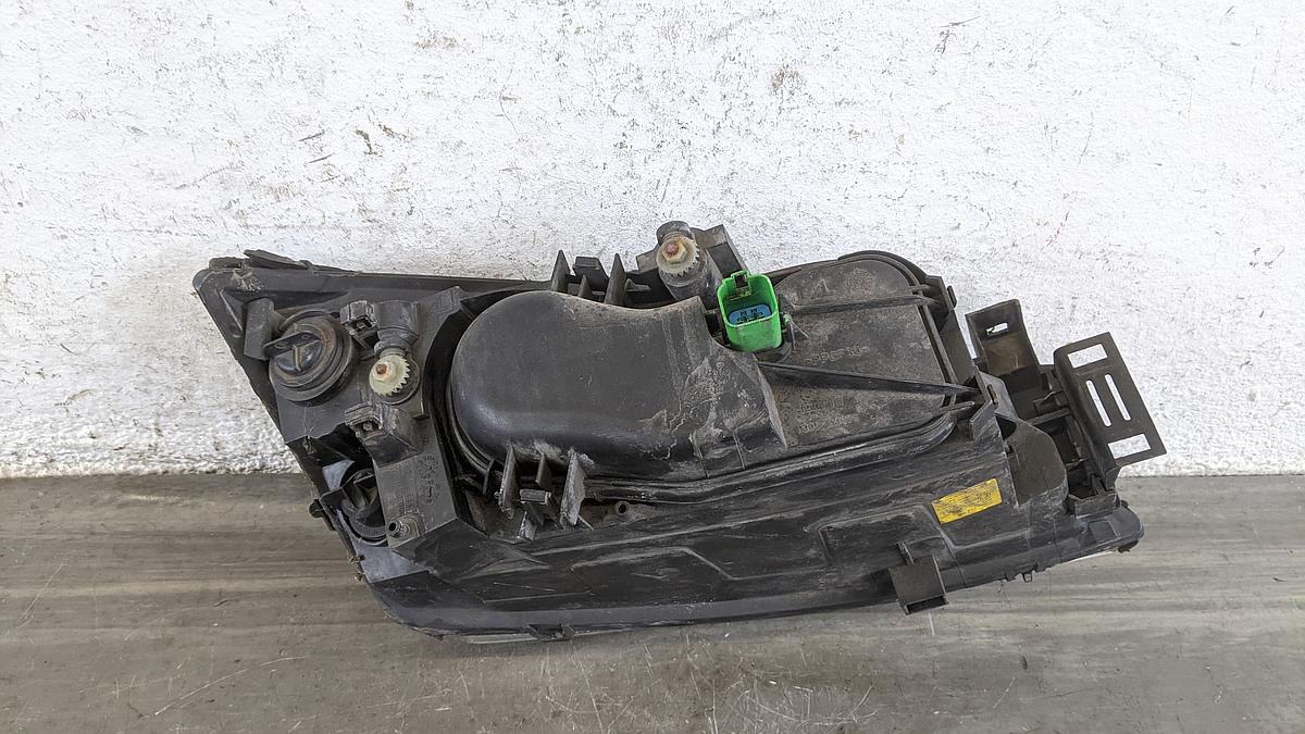 Ford Mondeo MK3 BY Scheinwerfer links Halogen TR&Uuml;B 1S7113006AK