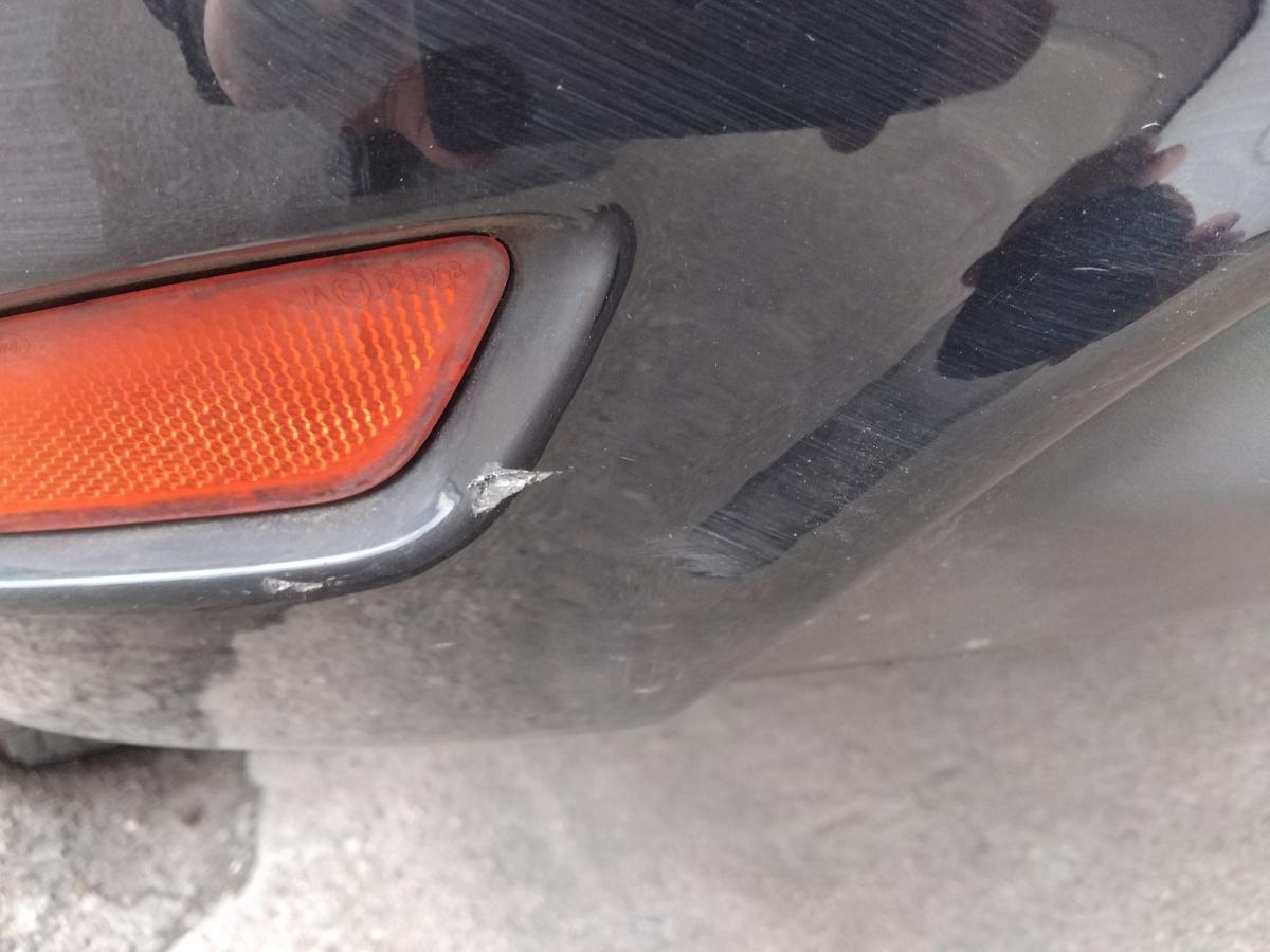 Ford Focus 2 DA3 Kombi Facelift orig Sto&szlig;stange Sto&szlig;f&auml;nger hinten mit PDC BJ2009