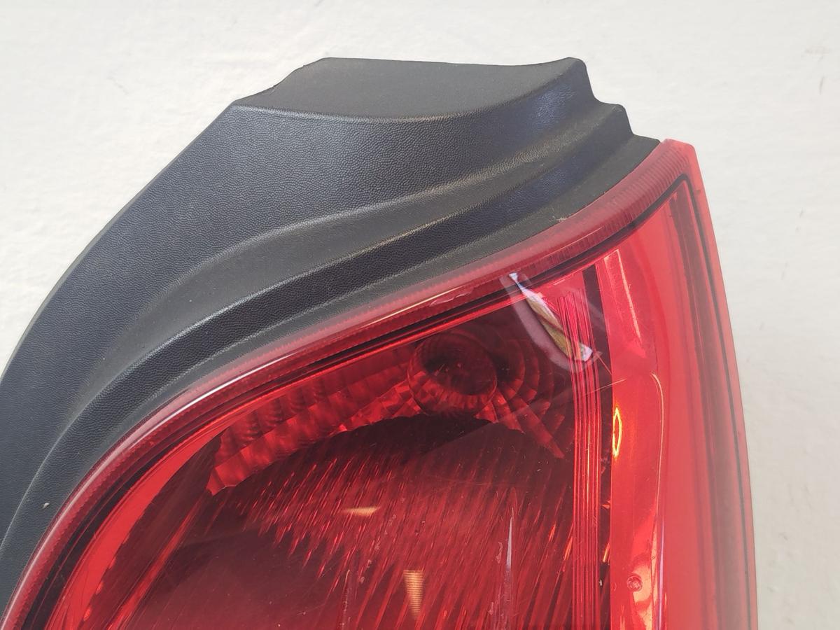Renault Twingo 2 II R&uuml;ckleuchte rechts R&uuml;cklicht Heckleuchte Schlusslicht 07-12