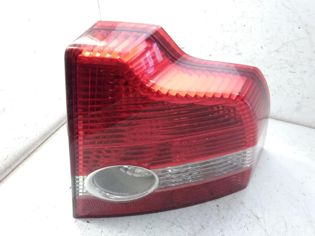 Volvo S40 II Limo original R&uuml;ckleuchte Schlussleuchte rechts BJ2006 30698913