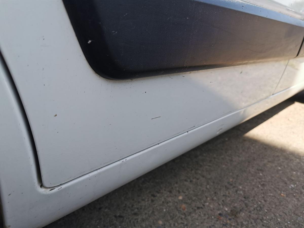 Peugeot Bipper A Schiebetür Tür Autotür rechts hinten EWP WEISS BANQUISE BEULEN