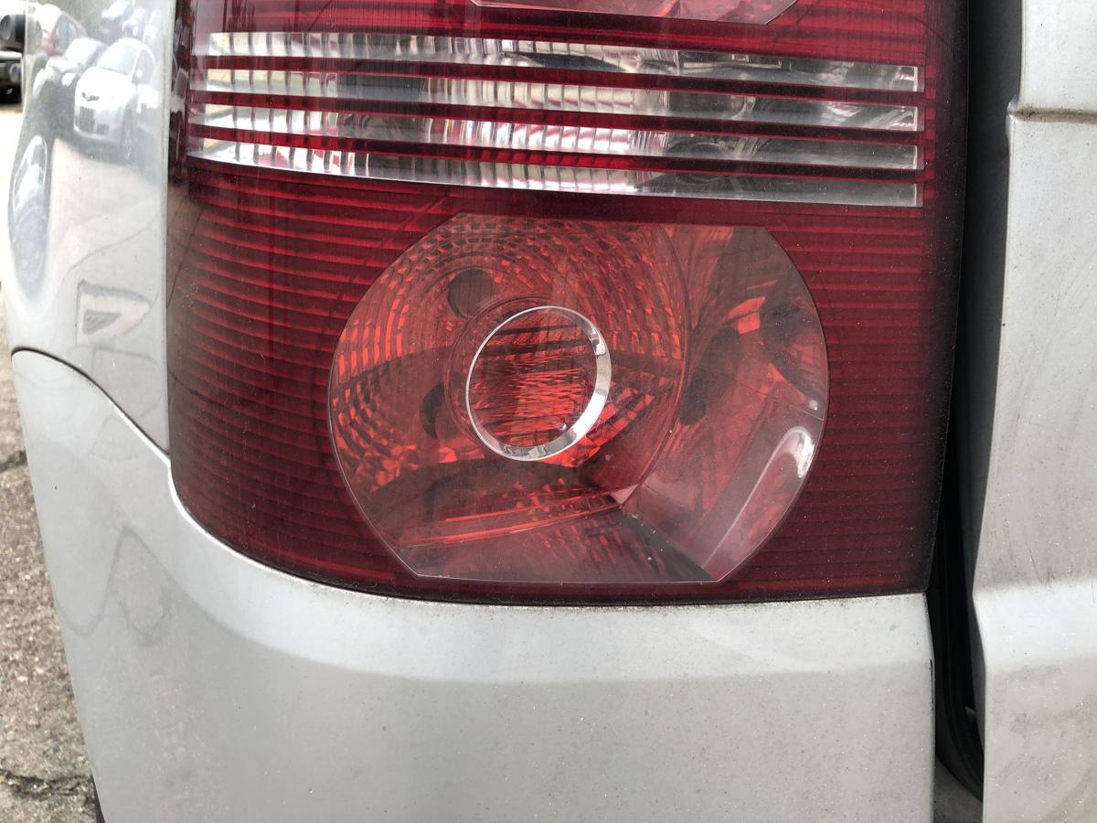 VW Touran 1T 1T2 GP R&uuml;ckleuchte links R&uuml;cklicht Heckleuchte Schlusslicht ab06