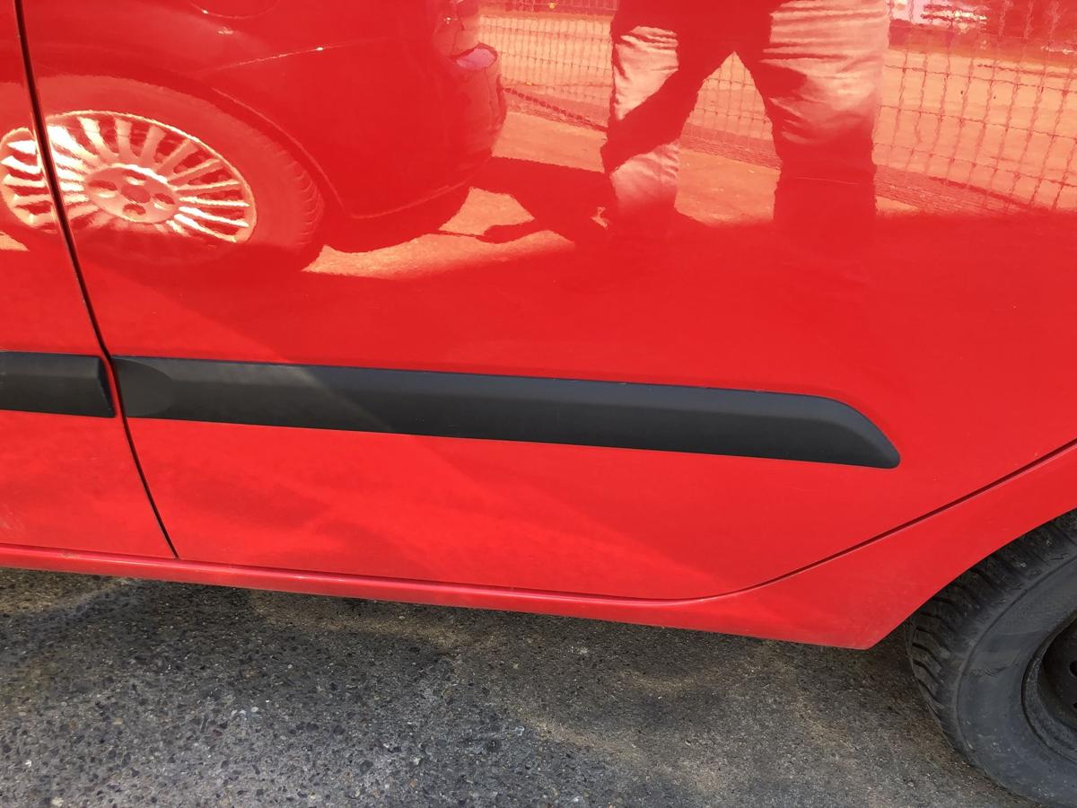 Hyundai i10 PA T&uuml;r hinten links Fondt&uuml;r im Rohbau H4 Electric Red