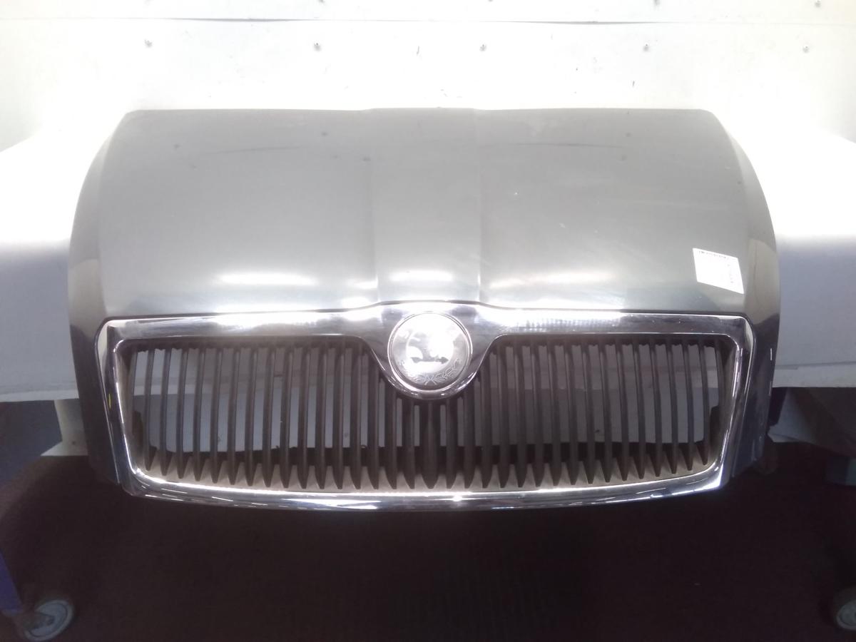 Skoda Octavia 2 1Z original Motorhaube graphitgraumetallic LF7V mit Grill BJ2006