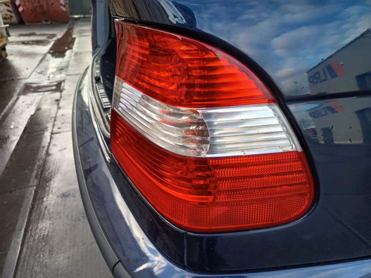 BMW E46 Limo original R&uuml;ckleuchte rechts Heck Schluss Licht Bj 2005