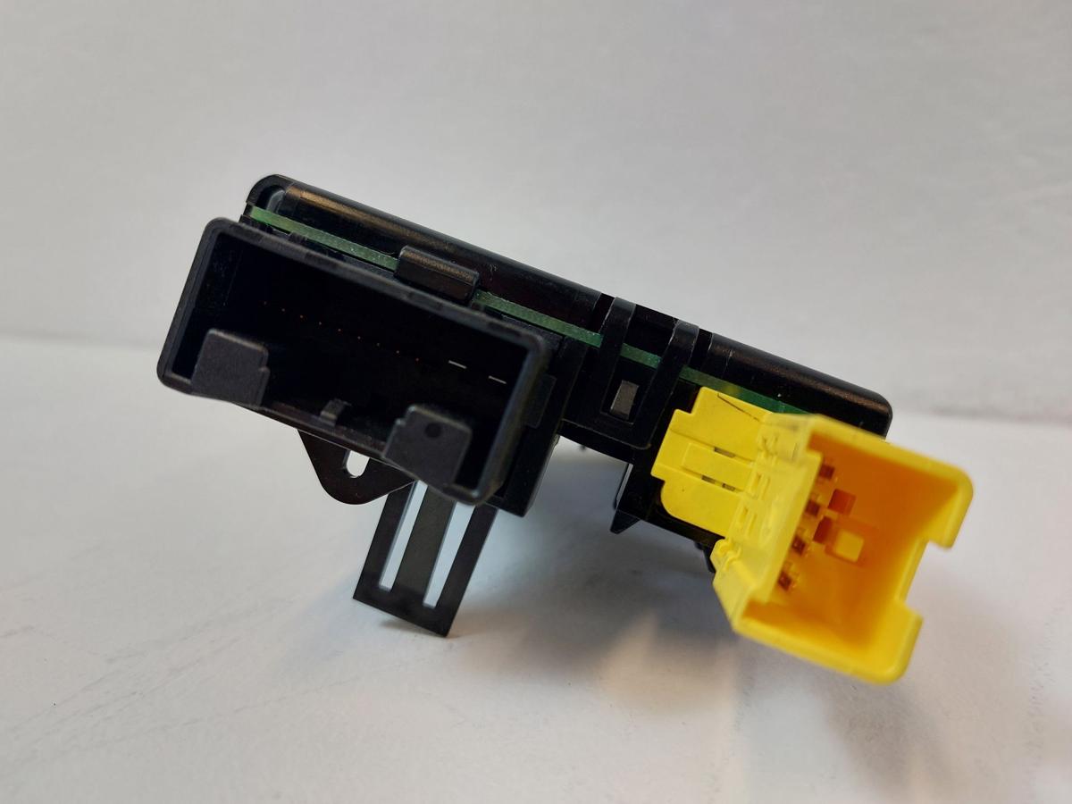 Audi A3 8P Lenksäulensteuergerät Steuergerät Lenksäule