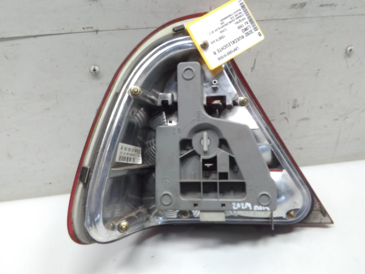 Mercedes C-Klasse W202 original R&uuml;ckleuchte Heckleuchte rechts Limousine BJ1998