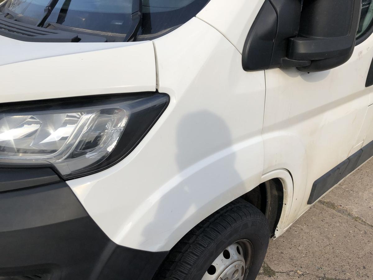 Peugeot Boxer 3 ab2014 Kotflügel vorn links Fender EWP Weiss Banquise Delle