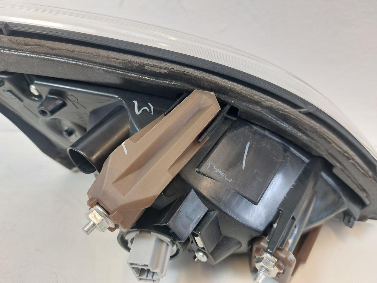 Mazda 3 BL R&uuml;ckleuchte innen rechts Heckklappenteil Facelift 5-t&uuml;rer Fliessheck