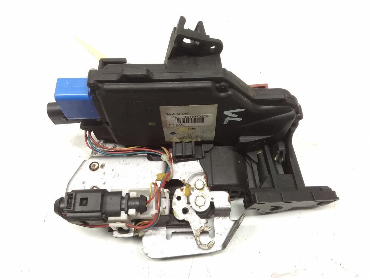 Audi A8 D3 4E original T&uuml;rschlo&szlig; vorn links f&uuml;r Zuziehhilfe 4E1837015A Bj.2004