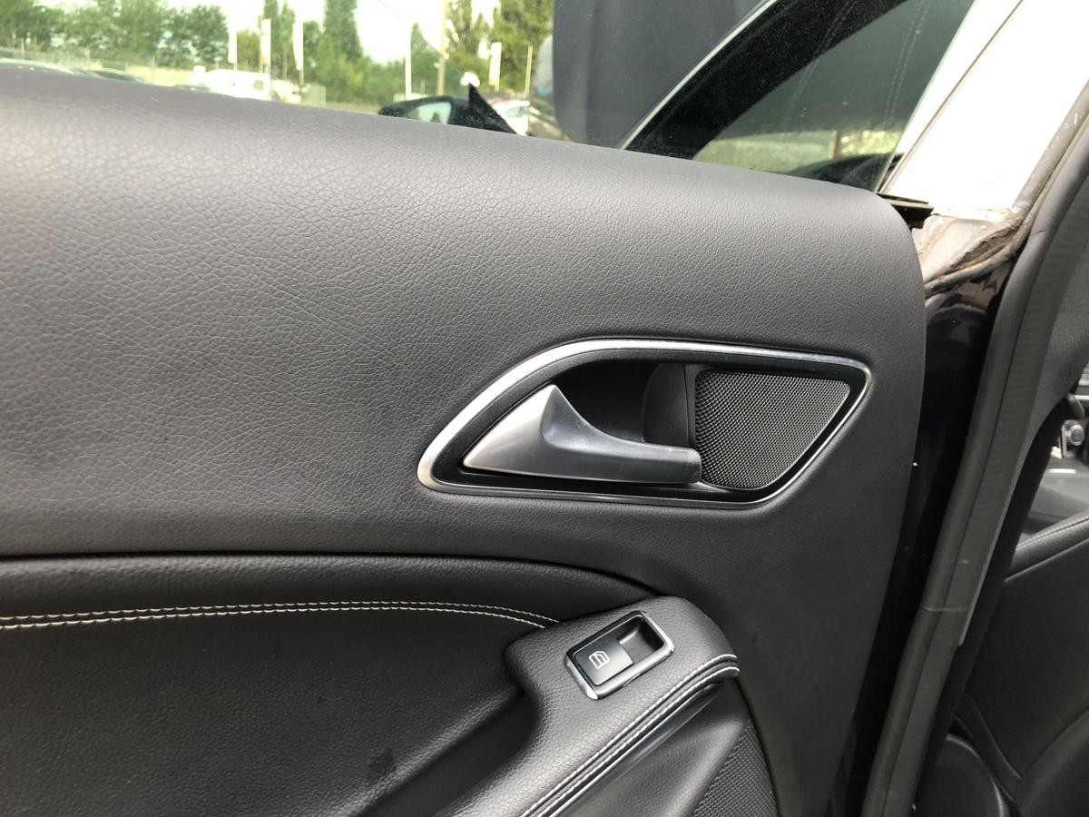 Mercedes CLA C117 bis 16 T&uuml;rverkleidung hinten links Fondt&uuml;r T&uuml;rpappe Coupe