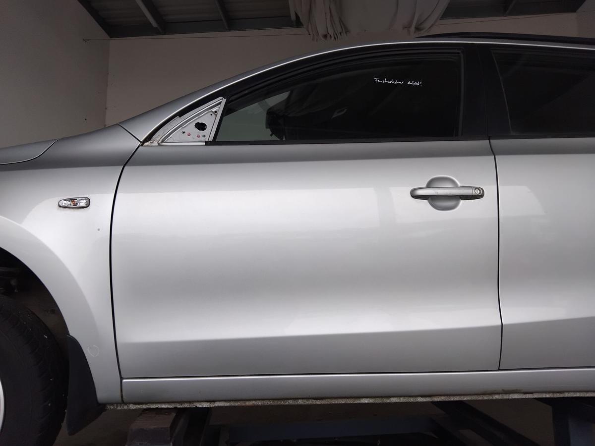 Hyundai i30cw Kombi FD T&uuml;r vorn links Fahrert&uuml;r 2R Continental Silver BJ2009
