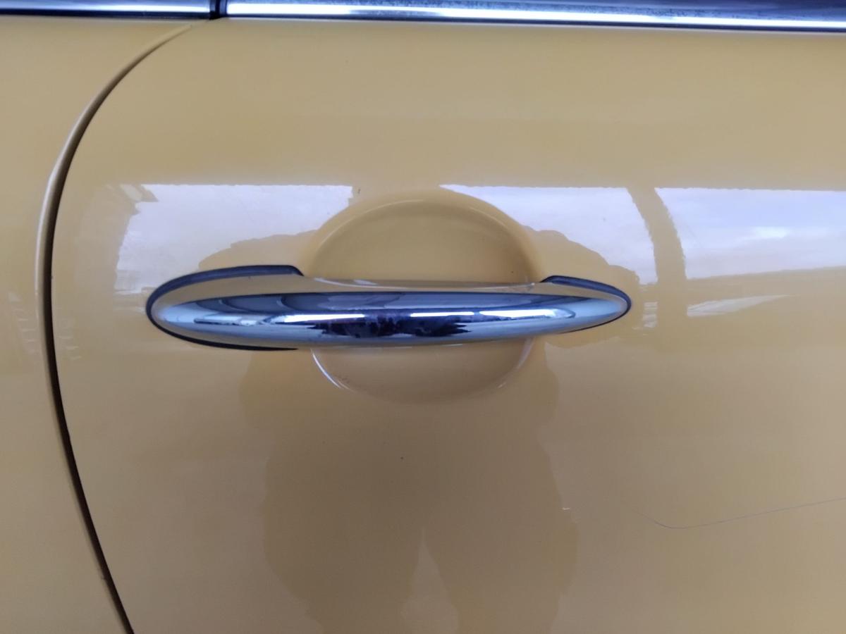 Mini II R56 One T&uuml;r vorn rechts Beifahrert&uuml;r A58 Mellow Yellow BJ2008 3-t&uuml;rig