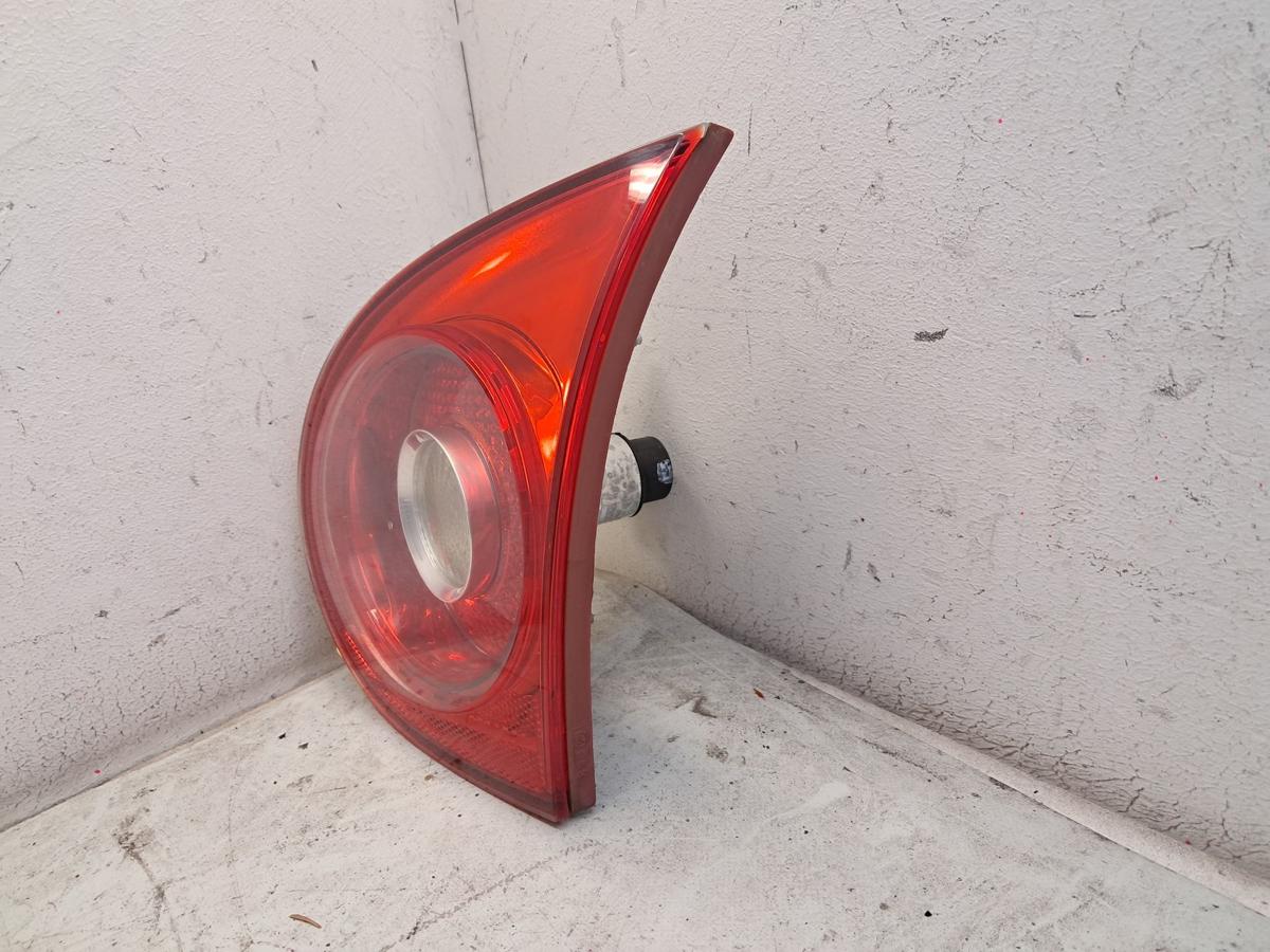 VW Golf 5 1K original R&uuml;ckleuchte Heckleuchte rechts innen Flie&szlig;heck BJ2006