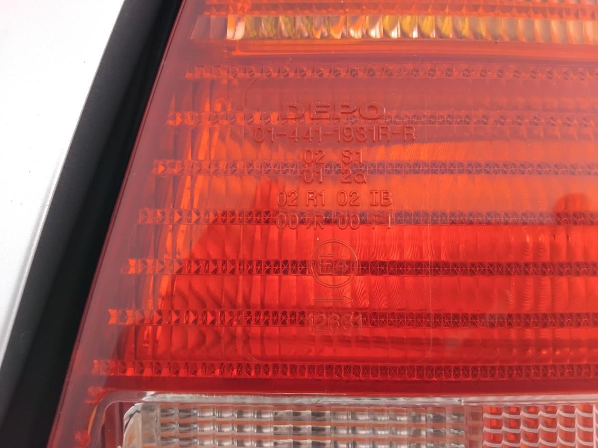VW Bora 1J Limousine R&uuml;ckleuchte Heckleuchte rechts 4-t&uuml;rig BJ2002 Depo
