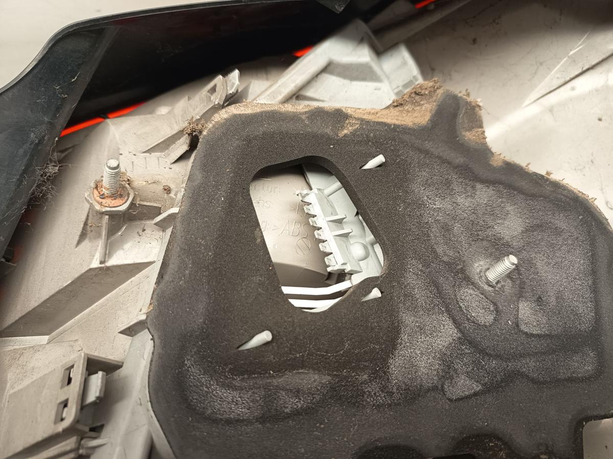 Opel Signum original R&uuml;ckleuchte links Facelift Baujahr 2005