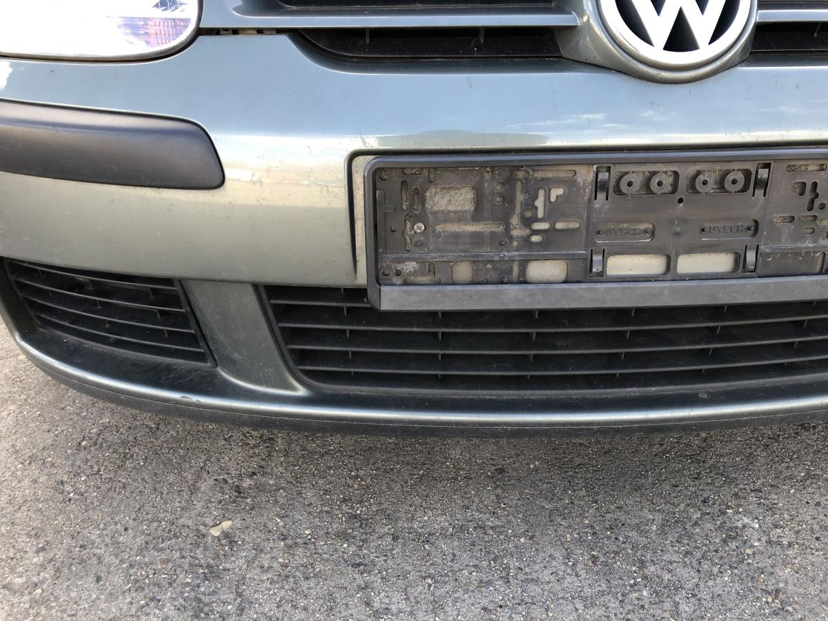 VW Golf 5 V 1K Sto&szlig;f&auml;nger vorn Frontsch&uuml;rze Frontsto&szlig;stange LA6Q Sagegreen