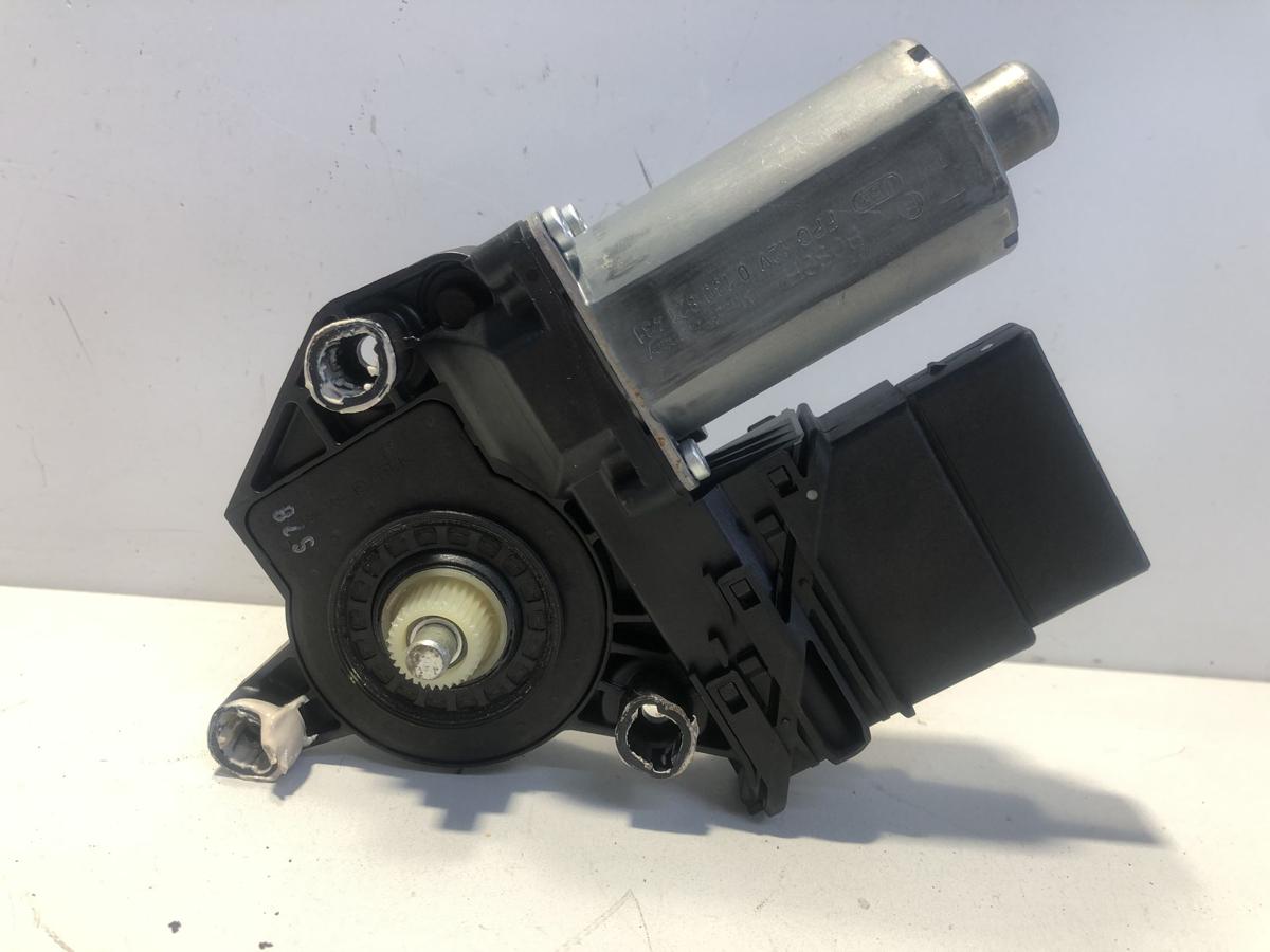 VW Golf Plus Cross original Fensterhebermotor hinten links 5M0839401C Bj 2008