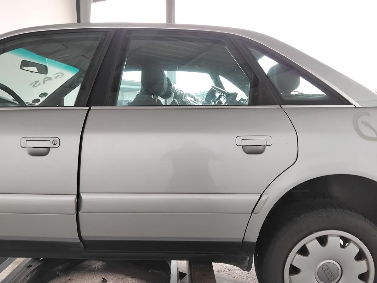 Audi A6 C4 Limousine T&uuml;r hinten links LY7M alusilbermetallic BJ1996 Facelift