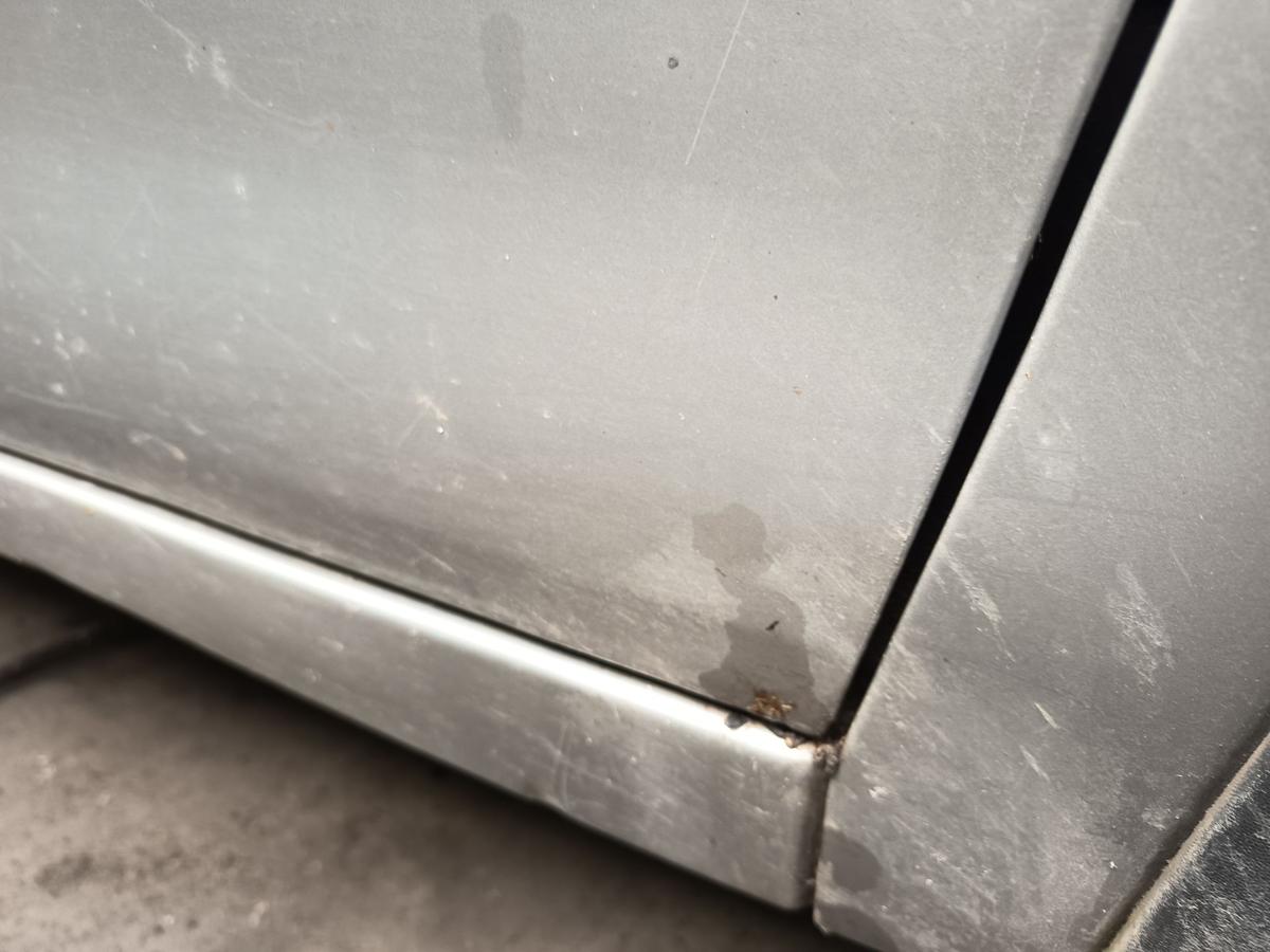 Opel Corsa B S93 Bj1996 orig Tür vorn rechts für manuelle Fensterheber Z140 3TRG