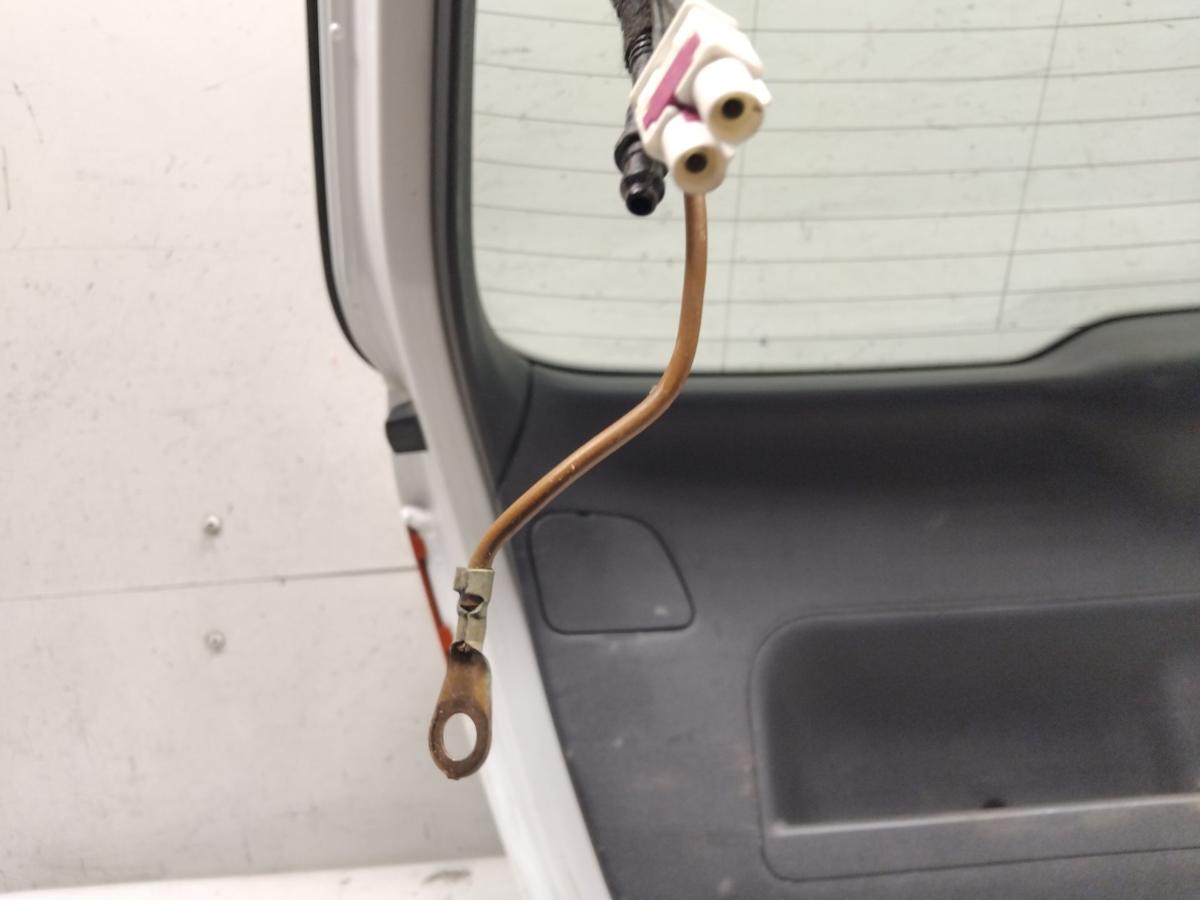 Audi A3 8P Heckklappe 5-T&uuml;rer Sportback ibisweiss LY9C mit Heckscheibe Bj.2013