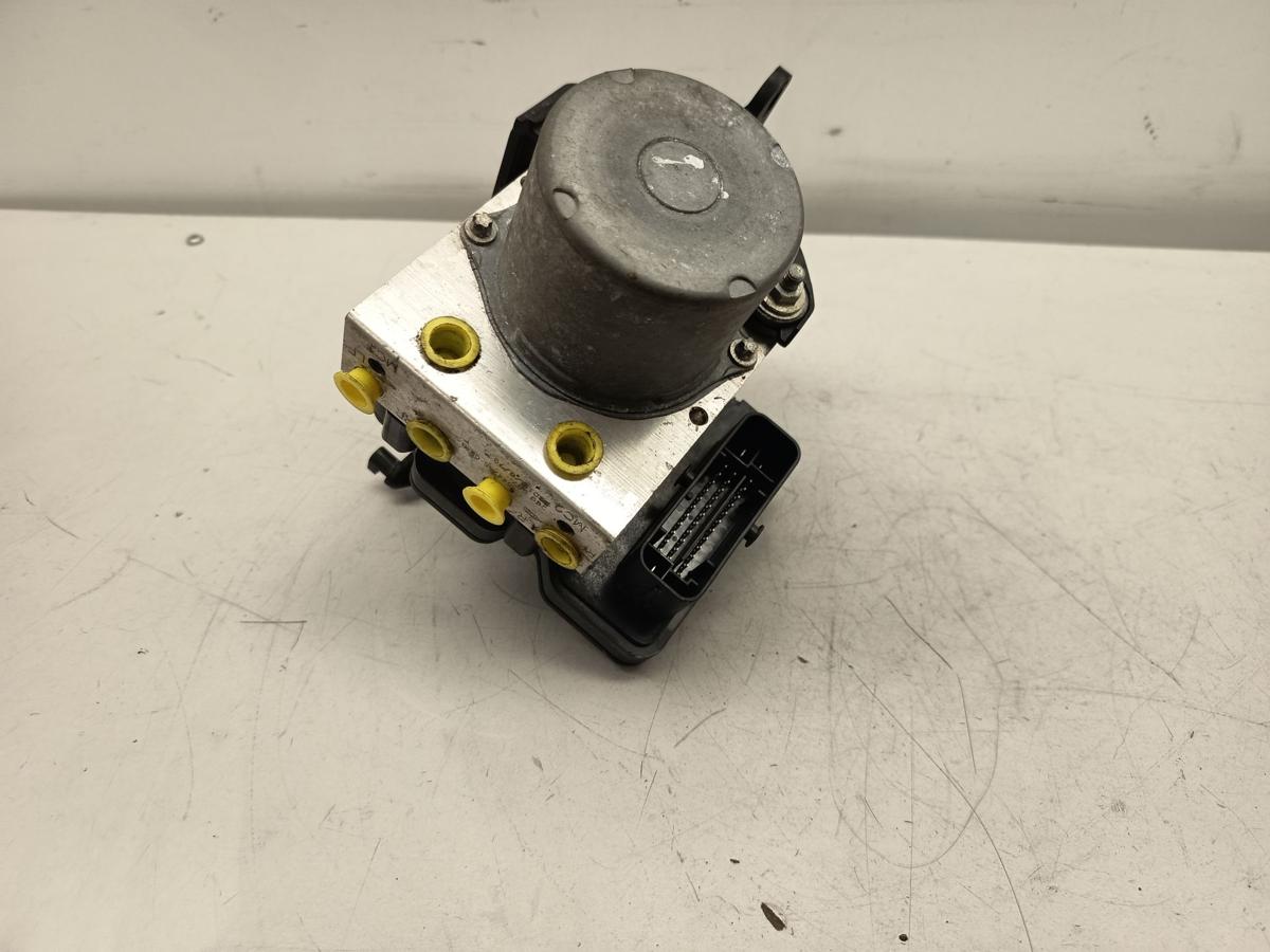 Tesla Model 3 original ABS Hydroaggregat 104474500B Baujahr 2022
