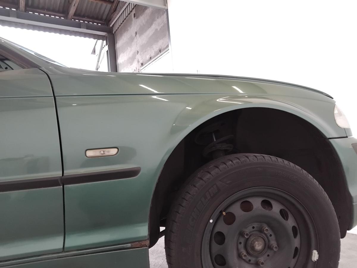 BMW 3er E46 Limo original Kotfl&uuml;gel vorn rechts meergr&uuml;nmetallic 393 BJ1999