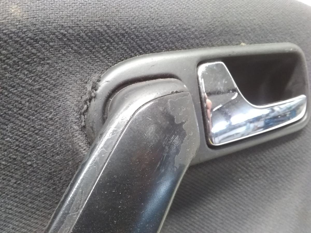 VW Lupo 6X original T&uuml;rverkleidung links Oberteil mit T&uuml;r&ouml;ffner BJ1999