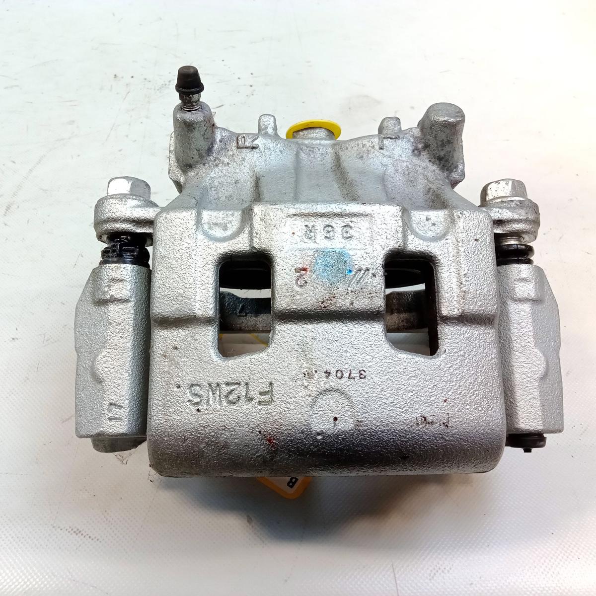 Mitsubishi Eclipse Cross original Bremssattel links vorn 2.4 72kw 4B12