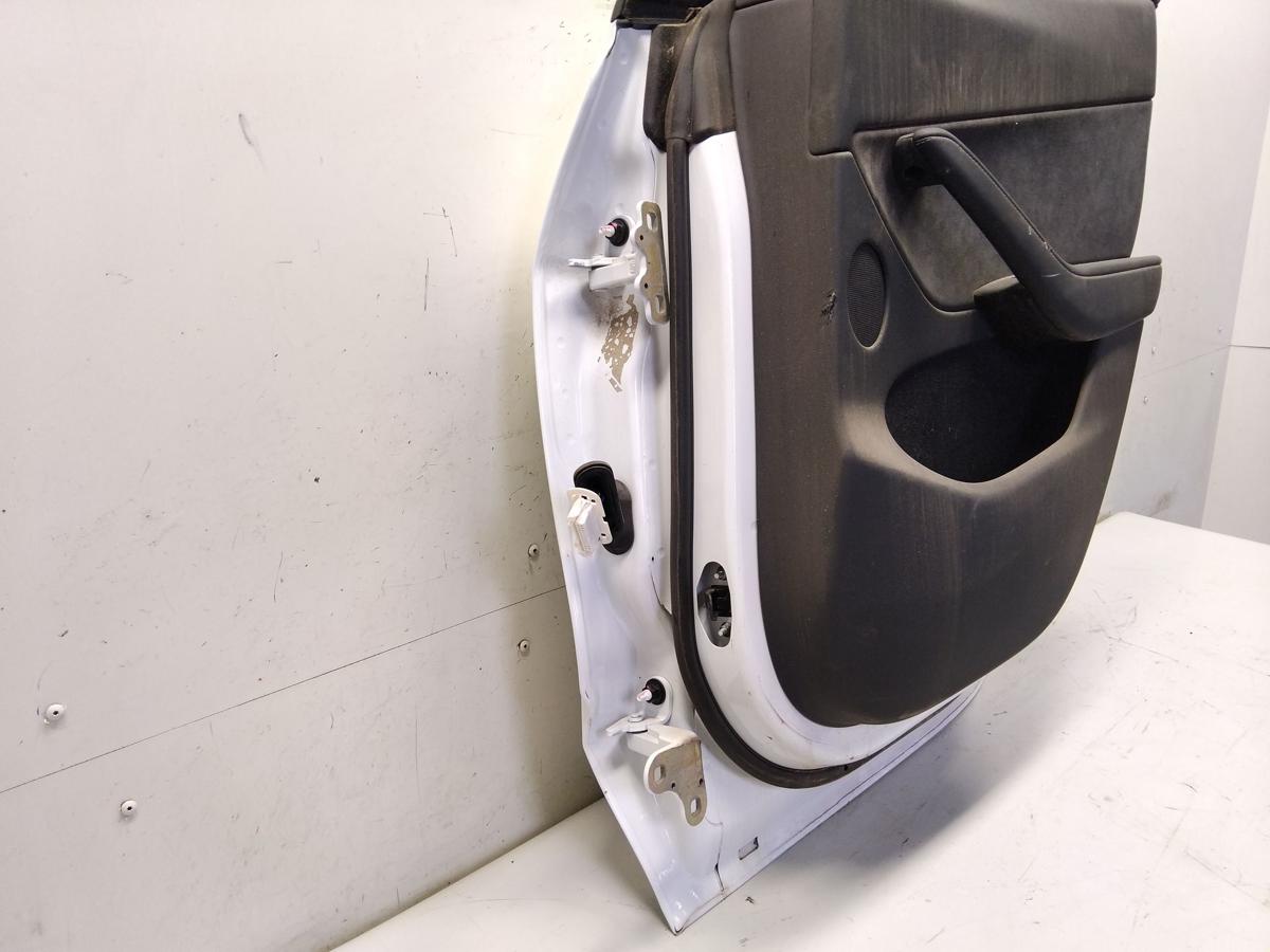 Tesla Model Y Tür hinten rechts weissmetallic PPSW Bj.2022 Lackschaden