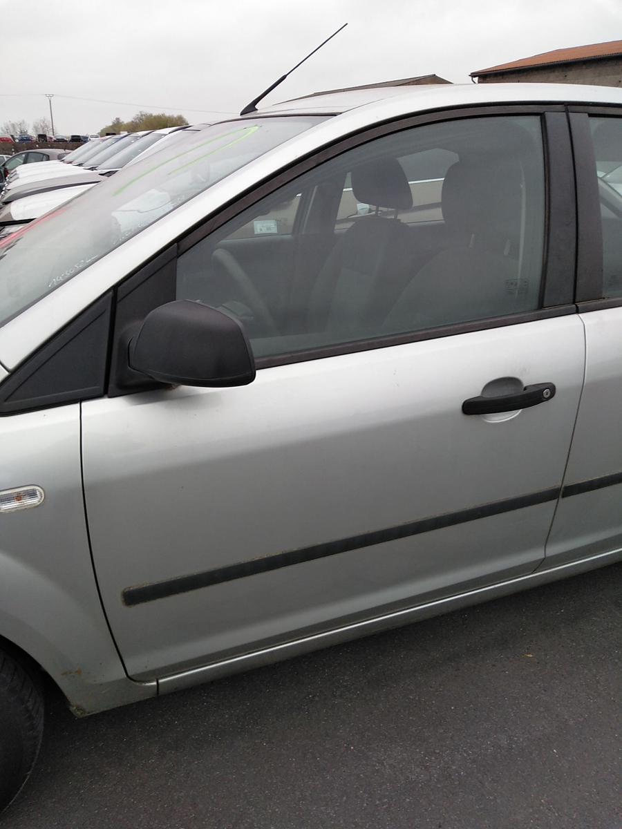 Ford Focus 2 T&uuml;r vorn links Fahrert&uuml;r 5-T&uuml;rer polarsilbermetallic Bj.2005