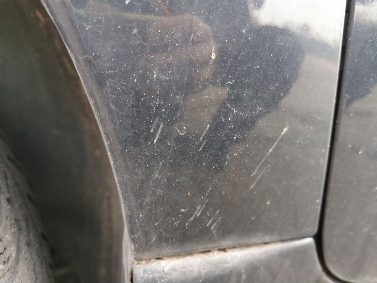 Peugeot 206+ 2M Kotflügel Fender Seitenwand vorn links KTV Schwarz Perla Nera