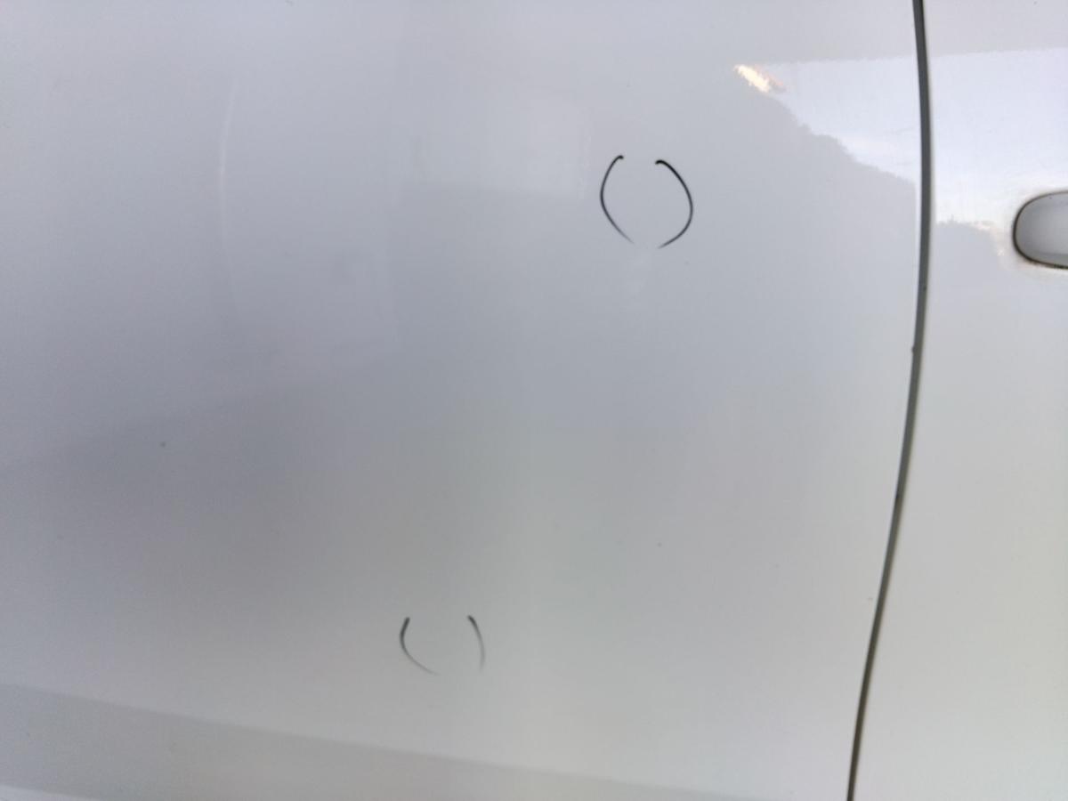 Hyundai i30 CW Kombi Tür hinten rechts weiss 7F BJ2010 tschechische Produktion