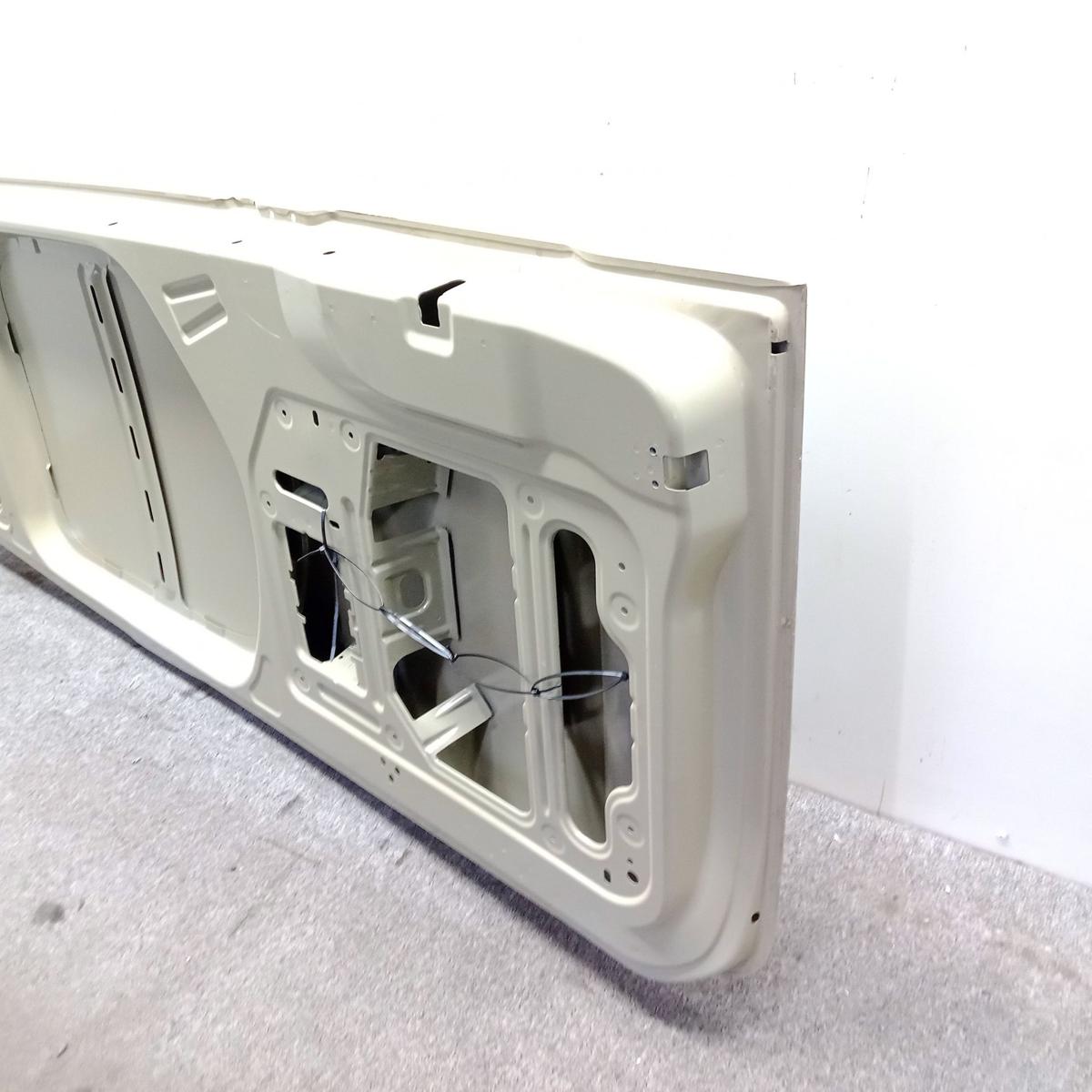 Mercedes Sprinter 907 Heckt&uuml;r Heckfl&uuml;gelt&uuml;r rechts Hochdach Bj.2020 ! M&auml;ngel !